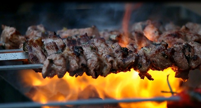 910f38849537d1c5025cd1d589276a3f_bbq-2823707_640.jpg